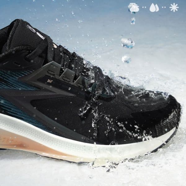 ランニングシューズ 雲影（うんえい）軽量クッション ランナー