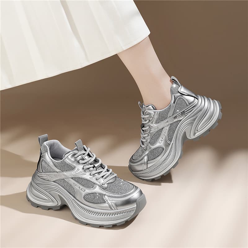 しなやかステップ 軽量ランニングシューズ