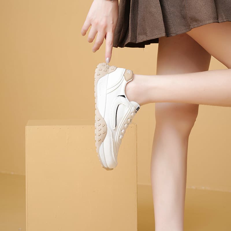 軽やかフィット ウェーブクッション ランニングシューズ
